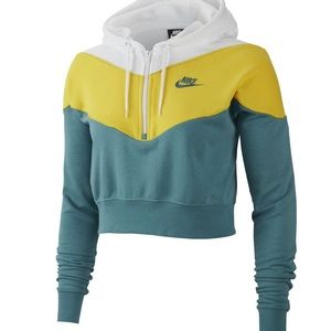 Nike sweater
